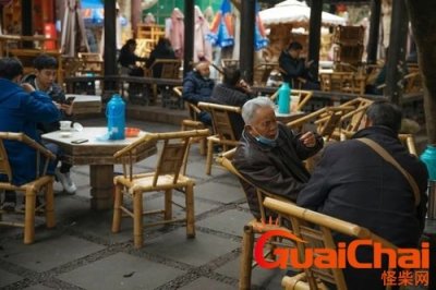 ​巴适得板是重庆话还是四川话？是什么意思？