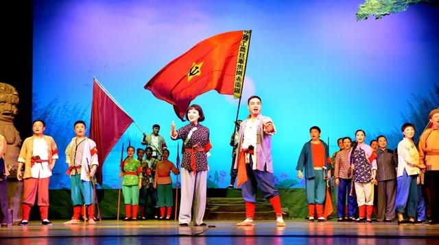 歌剧洪湖赤卫队背后的故事（剧院电子博物馆）(3)