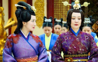 ​贵族小姐下嫁守城小兵，最后竟成了皇太后