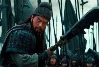 ​从战略、战术等角度分析，为什么诸葛亮要让关羽守着华容道？