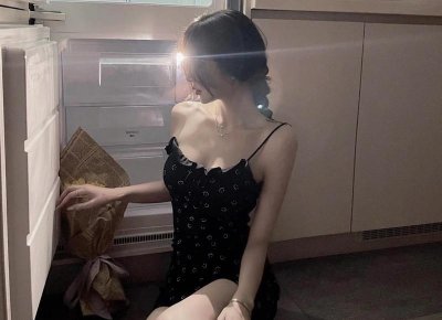 ​唯心主义的两种基本形式是，唯心主义的基本形式包括