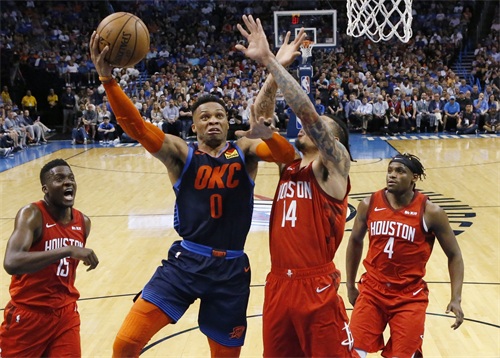 篮球——NBA 常规赛：雷霆胜火箭