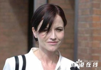 ​小红莓主唱dolores：8岁遭熟人性侵4年 5年前曾自杀患躁郁症