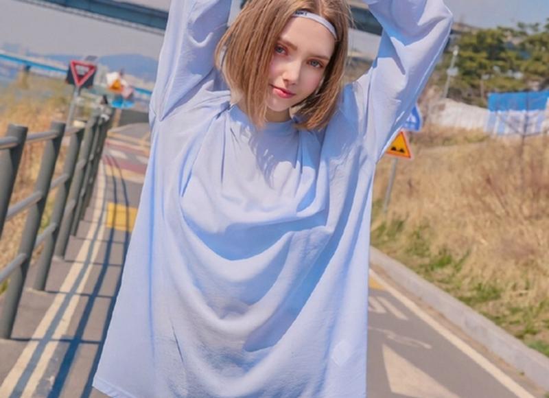 中年女人爱上你后，会经常这样“暗示”你，要学会装作不懂