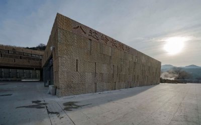 ​八达岭长城站：出站乘缆车直达长城 创多个“全国之最”