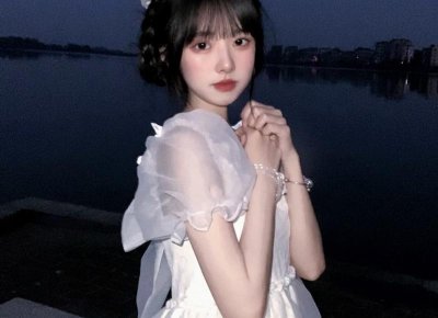 ​蓝色婚纱代表什么意思？