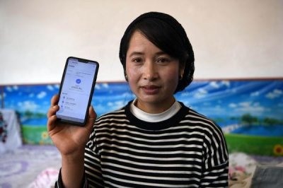 ​“加油木兰”关怀甘肃东乡贫困女性