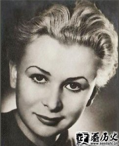 ​罗科索夫斯基钟情的情人 以及他的妻子