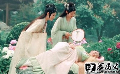 ​著名作家曹雪芹是哪个朝代的