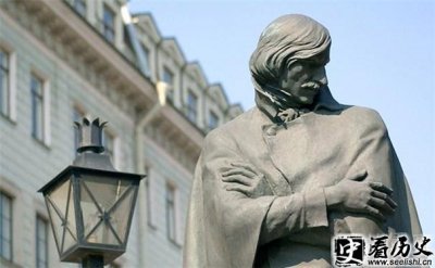 ​果戈里的思想情感分析