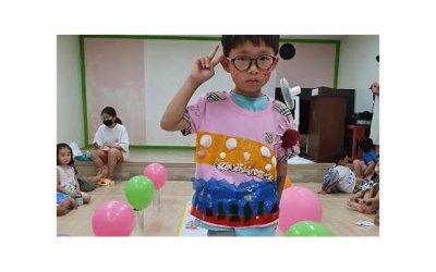 ​打工妹被博士男友抛弃，8年后带着孩子找上门来，索要30万赔偿