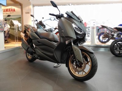 ​国产150adv踏板，售价1w3，本田直呼内行