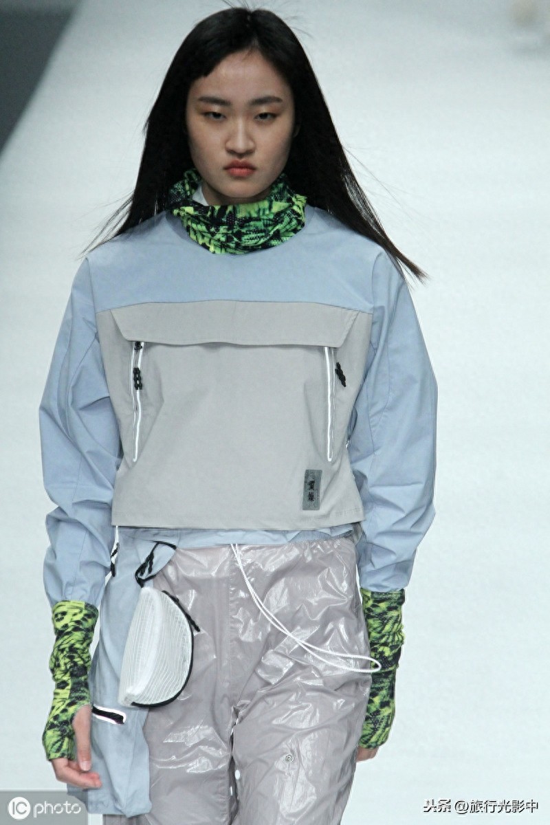 北京，模特展示乔丹新款运动装