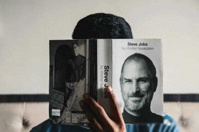 ​乔布斯经典演讲：Stayhungry，stayfoolish