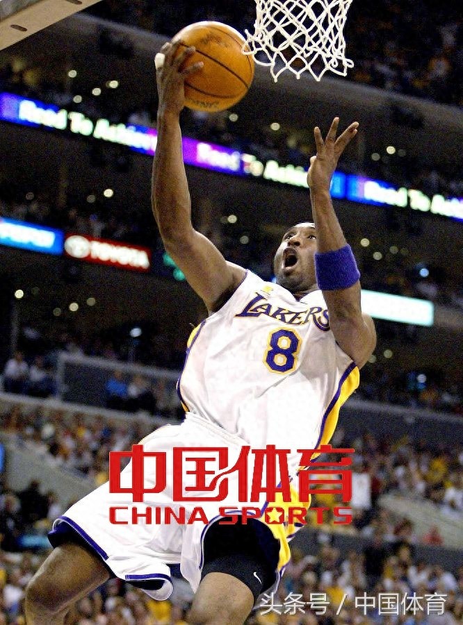 历史上的今天：科比单场比赛拿下81分