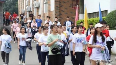 ​广西3所“实力超强”的高中，拿高考成绩说话，一本上线率超90%