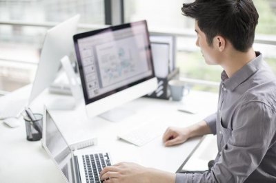 ​医院护士工资有多少？一起看看吧