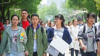 ​高考文科生考哪几科？为何文科考生考试容易，但又要做好准备？